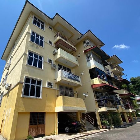 D'Kapas Homestay Kuala Terengganu Ngoại thất bức ảnh